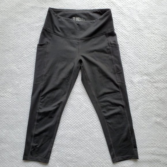 Z By Zella Black Crop Leggings Size M - Picture 7 of 10
